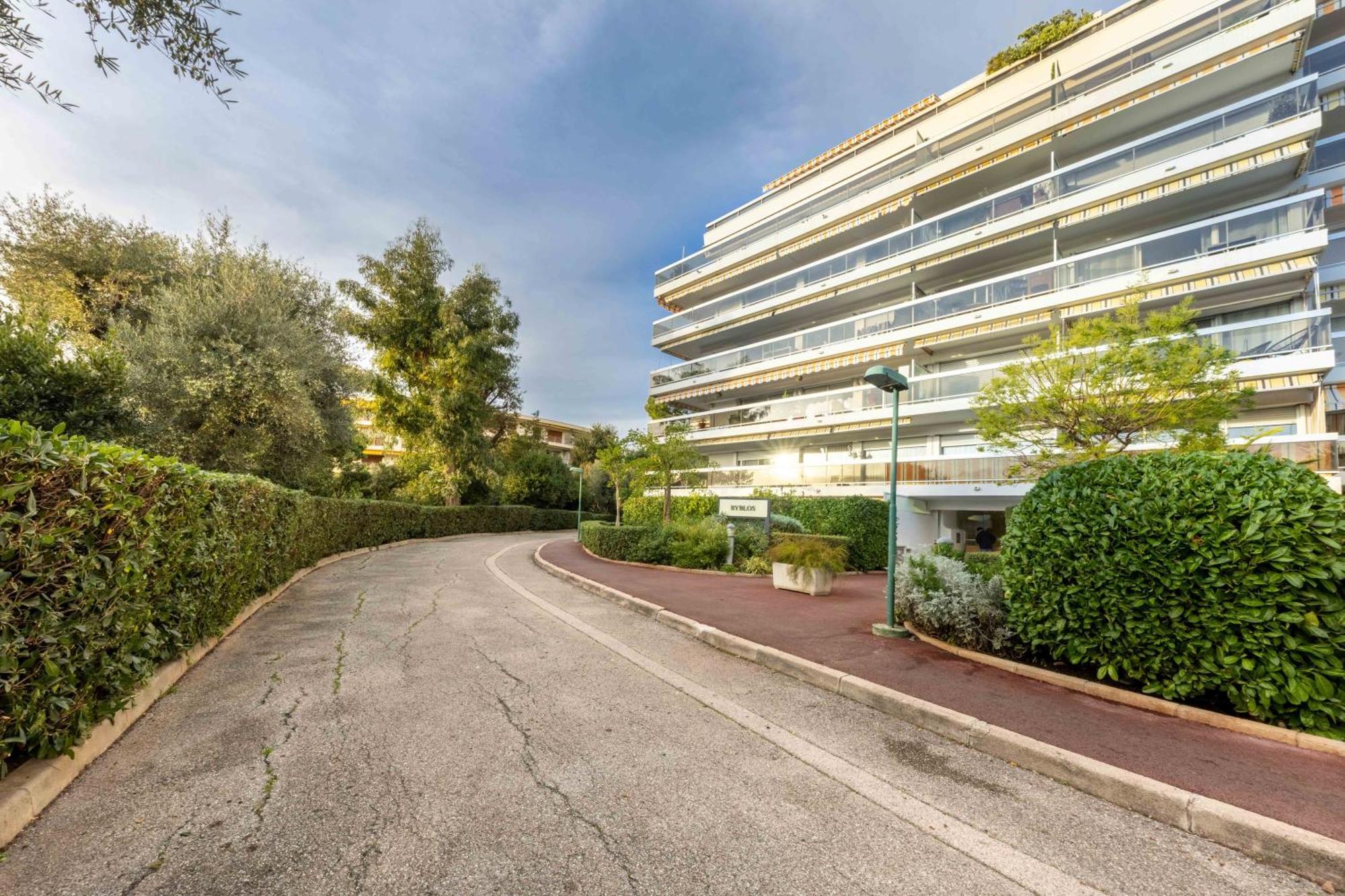 Sunny And Cosy Sea View Studio Antibes Exterior foto